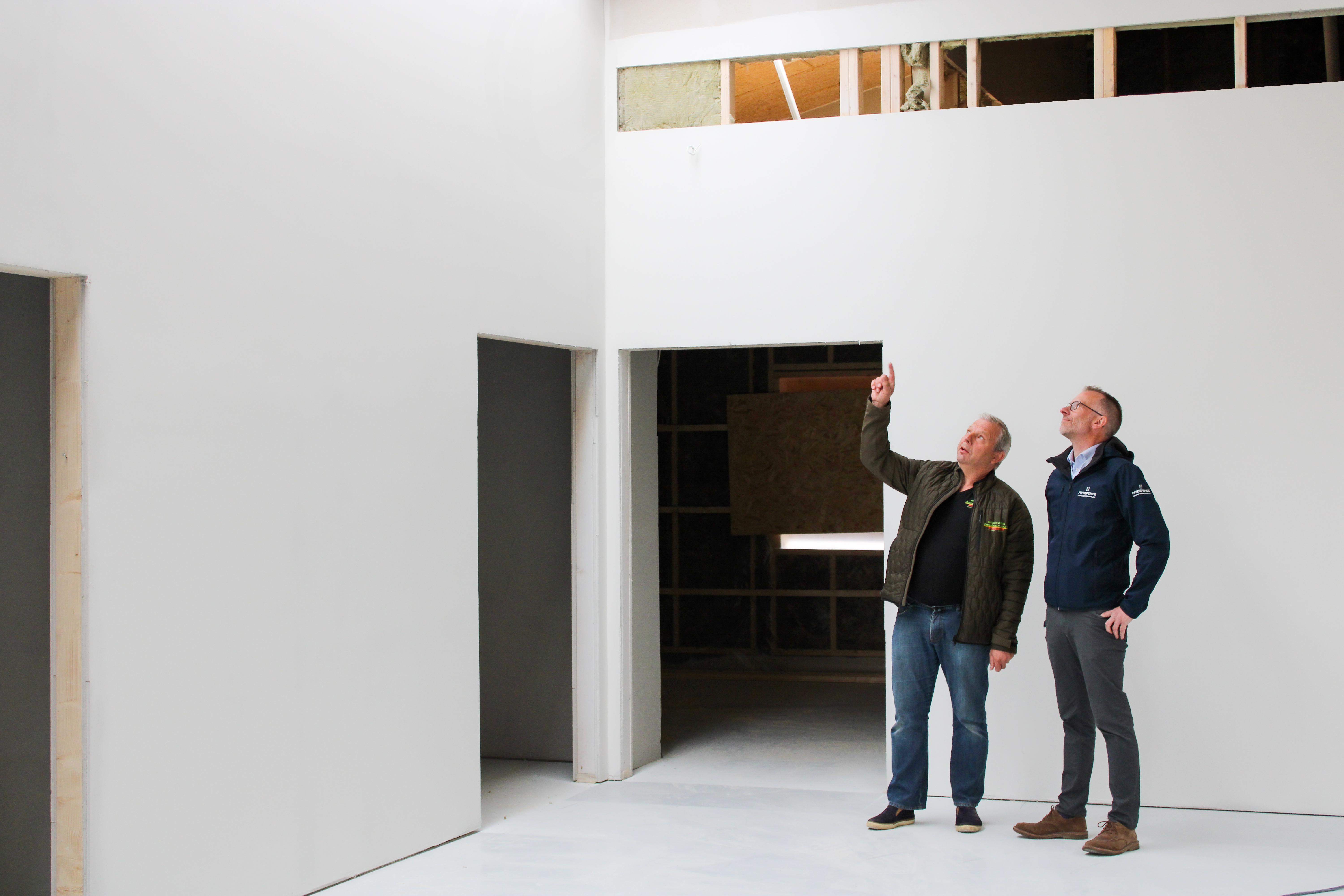 James Hardie levererar 3 500 m² material till MyDefence – hållbar kontorsrenovering i Nørre Sundby